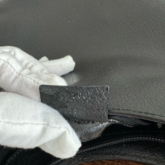 GUCCI BAMBOO SHOULDER BAG with COA - Picture 6 of 9